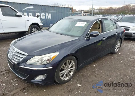 2012 Hyundai Genesis 3.8 z USA, uszkodzony, nr VIN KMHGC4DD9CU169971